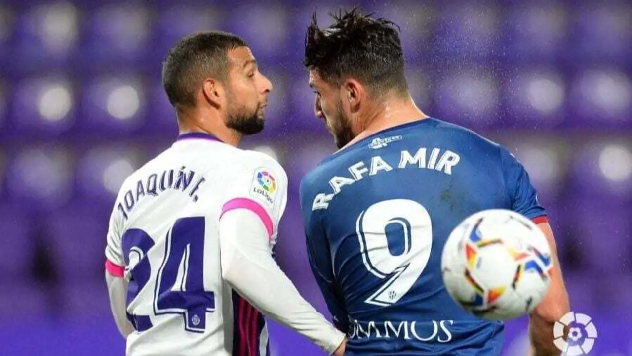 Rafa Mir fue el goleador del partido / LFP