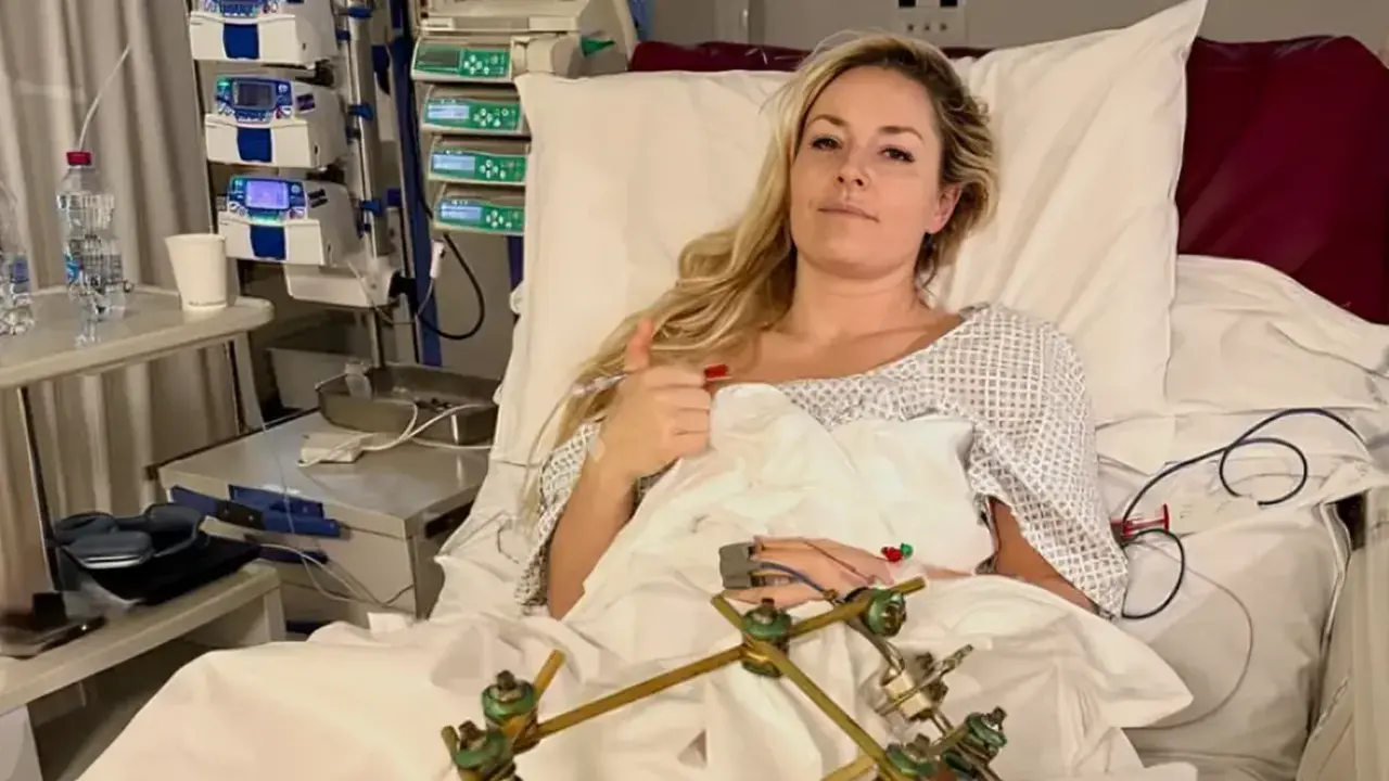 Lindsey Vonn tras su operaci&oacute;n. Fotograf&iacute;a: RRSS de Vonn.