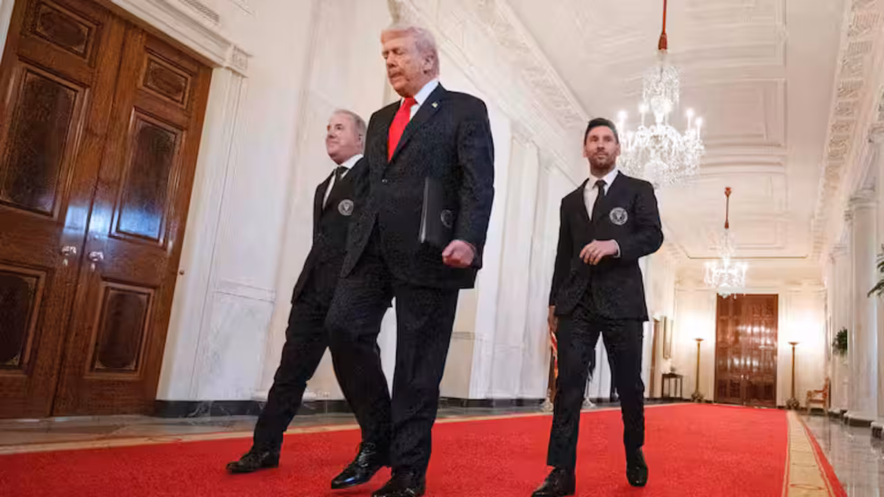 Donald Trump junto a Jorge Mas y Leo Messi / ANDREW CABALLERO-REYNOLDS / AFP
