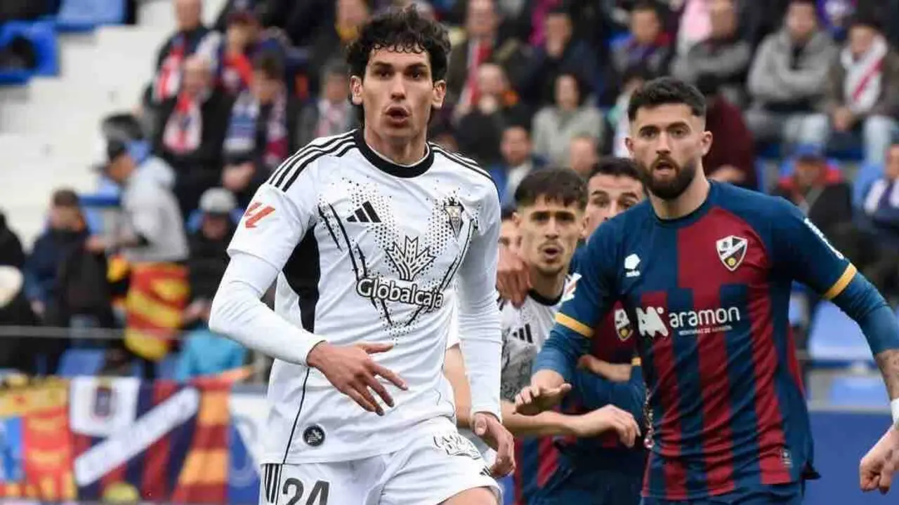 Vallejo en El Alcoraz / LFP