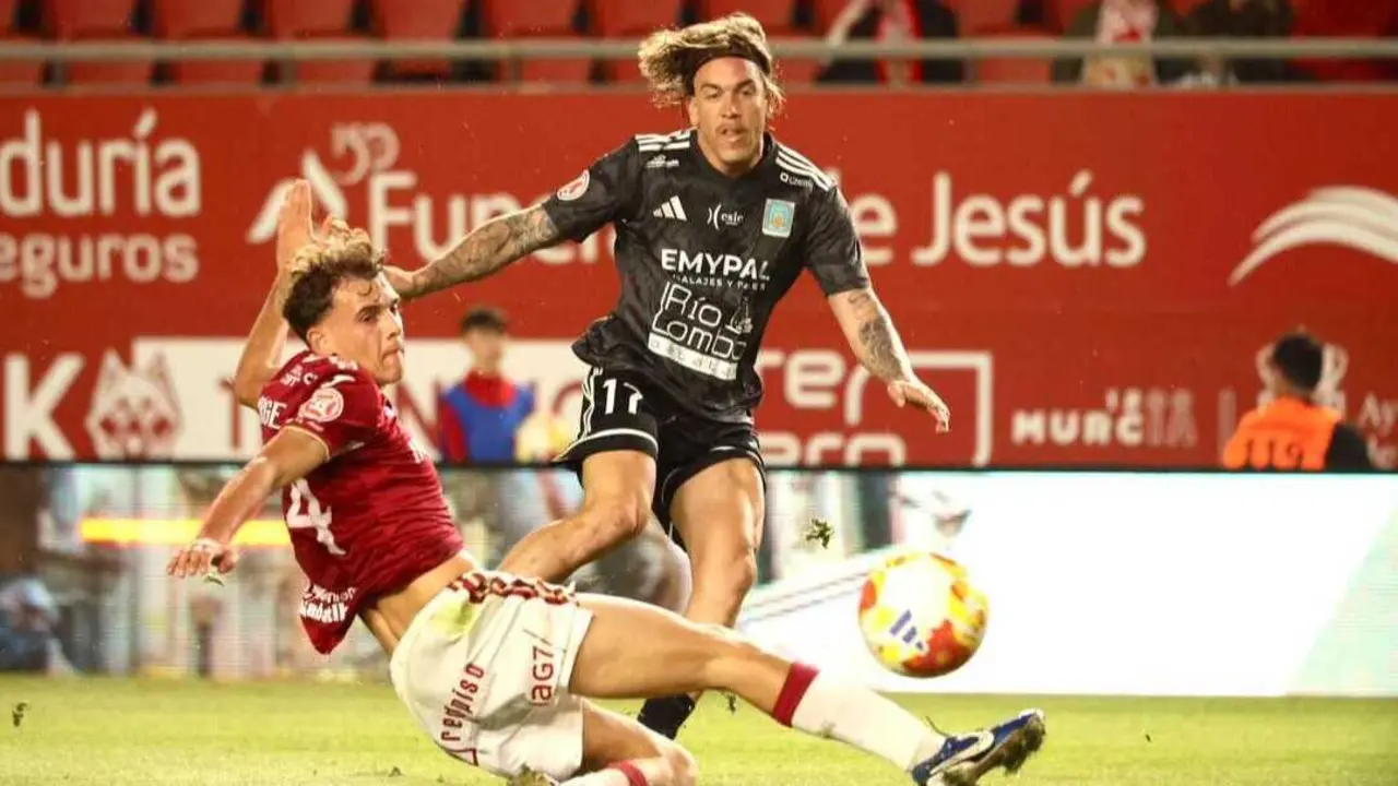 Imagen del duelo entre murcianos y turiasonenses / SDT.