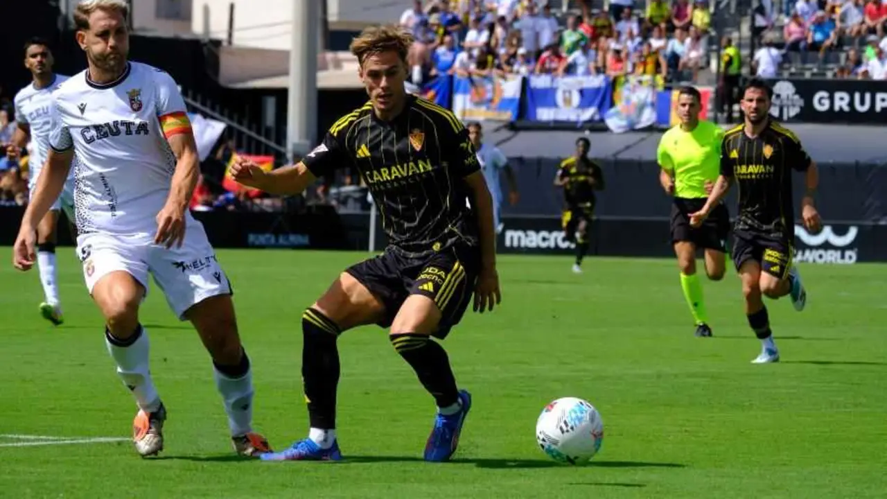 Dani G&oacute;mez en el Ceuta - Real Zaragoza / LaLiga