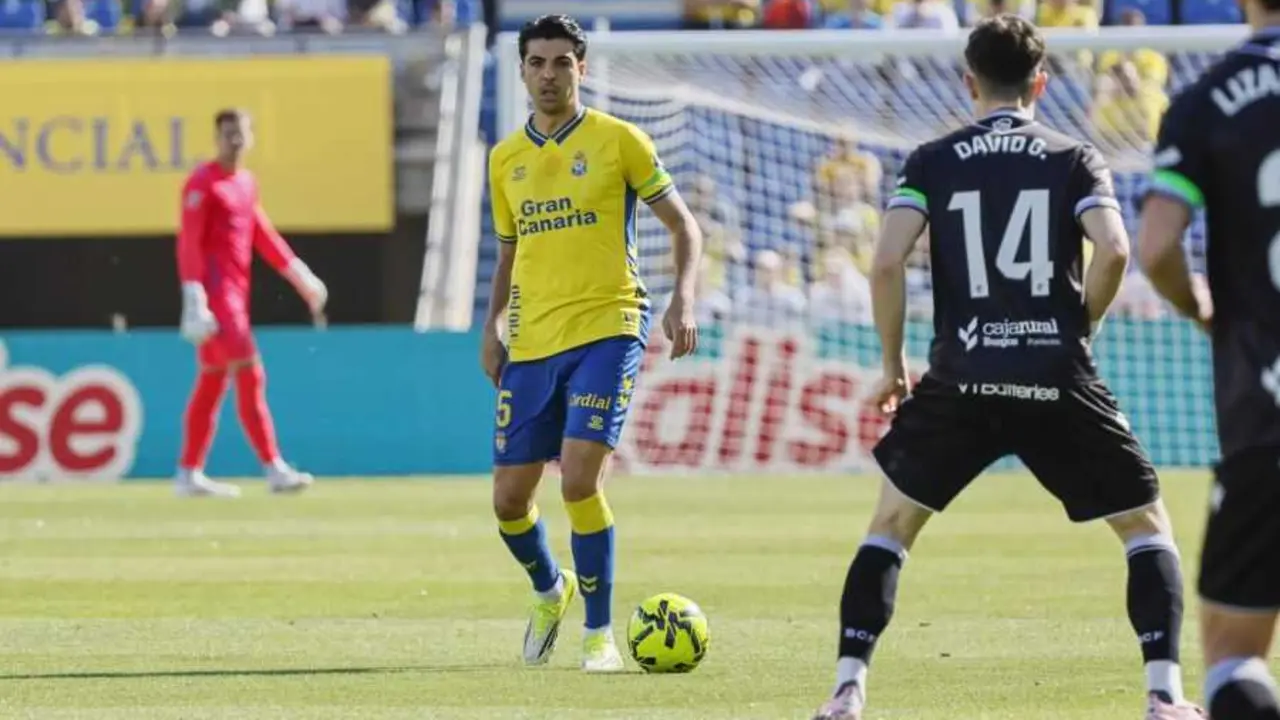 Enrique Clemente durante un partido con la UD Las Palmas / LaLiga