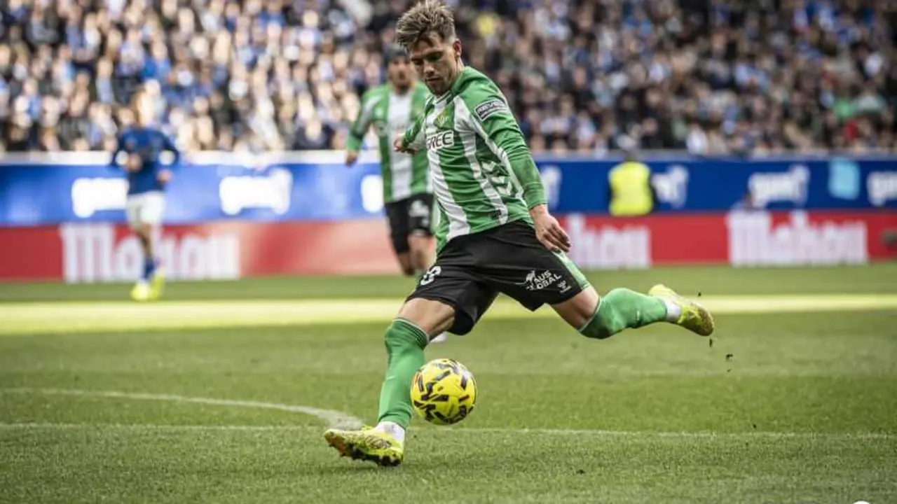 Lo Celso durante un partido con el Betis / LaLiga