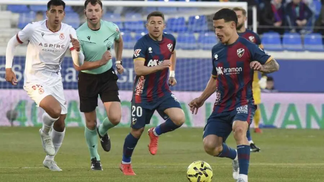 Seoane firm&oacute; un mal encuentro ante la Cultural Leonesa / LaLiga