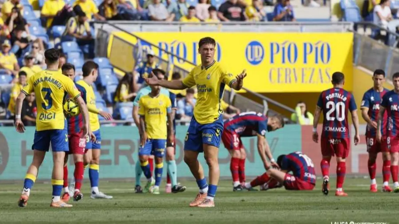 El Huesca se va por delante al descanso / LaLiga