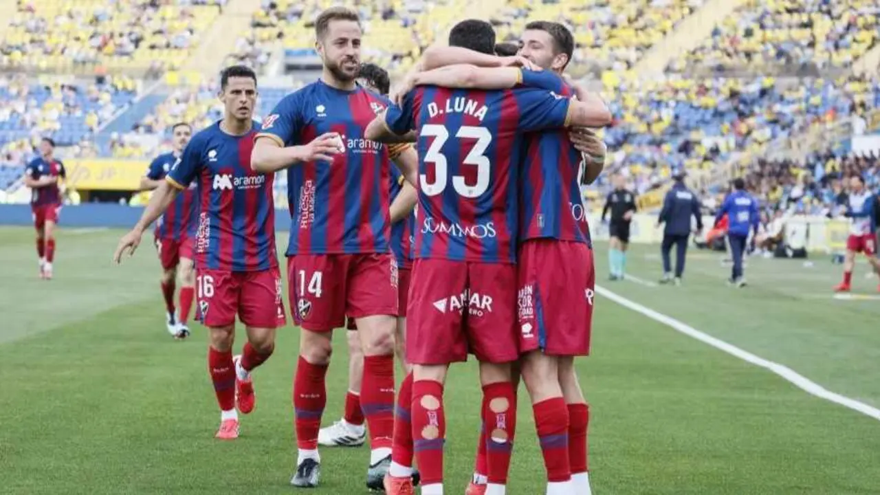 Celebraci&oacute;n azulgrana en el 0-1 / LaLiga