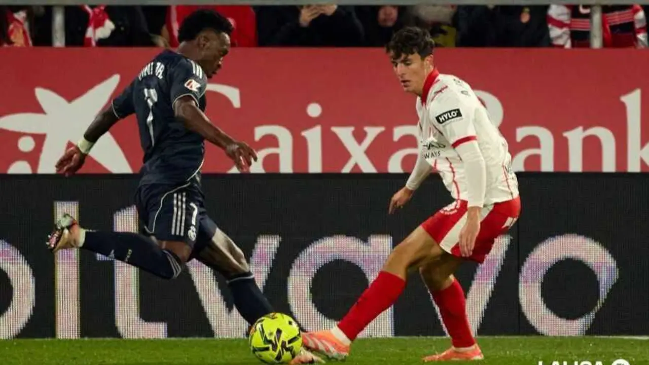 Vinicius y Alejandro Franc&eacute;s en el Girona - Real Madrid de la ida / LaLiga