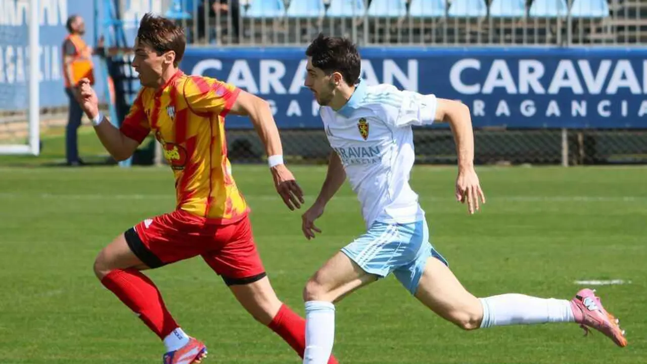Iker Vadillo, ante la SD Ejea en La Ciudad Deportiva / DANIEL MARC&Eacute;N