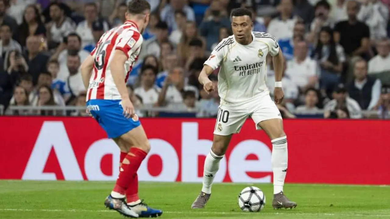 Kylian Mbapp&eacute; ante el Girona / LaLiga