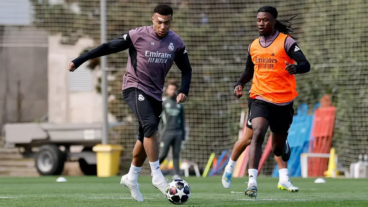 Mbapp&eacute; durante el &uacute;ltimo entrenamiento / Real Madrid