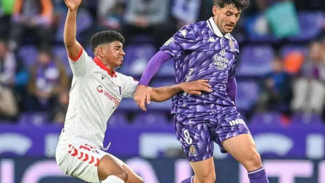 Adu Ares estar&aacute; este domingo ante el Huesca / LaLiga