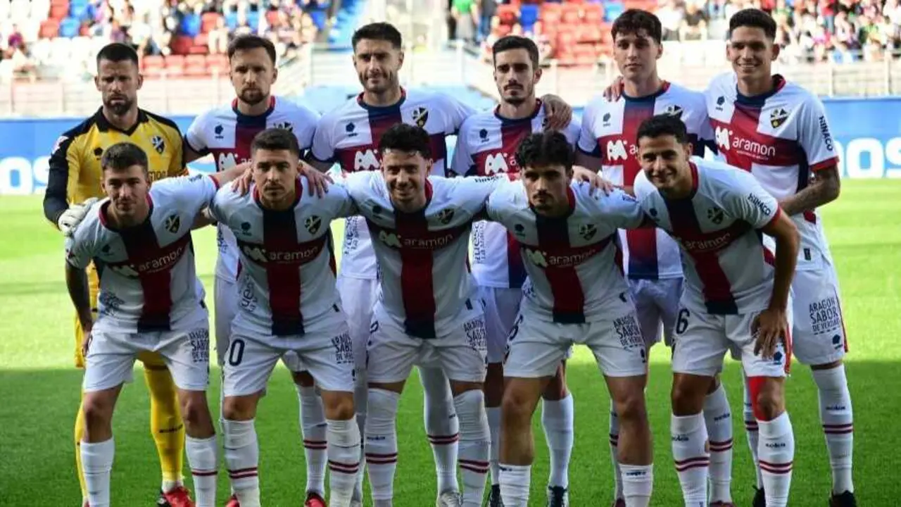Oltra tiene clara la alineaci&oacute;n del derbi / LaLiga