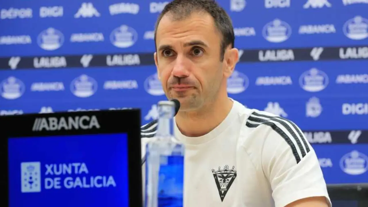 Antx&oacute;n Muneta, entrenador del Mirand&eacute;s / LaLiga
