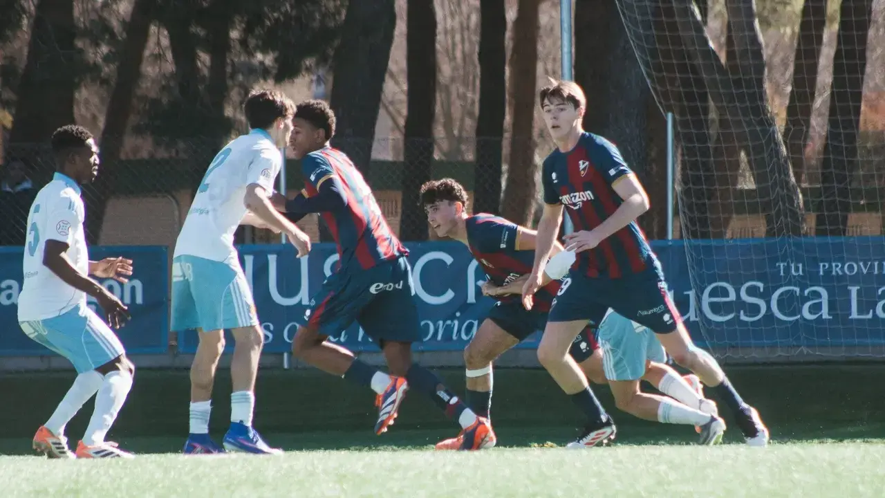 Imagen del &uacute;ltimo partido entre SD Huesca y Real Zaragoza en Divisi&oacute;n de Honor Juvenil / SDH