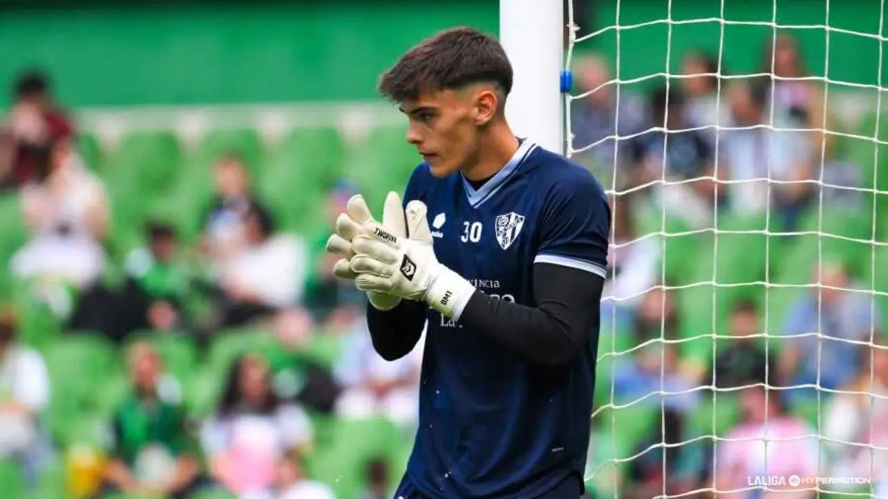 Dani Mart&iacute;n debut&oacute; en liga en El Sardinero / LaLiga