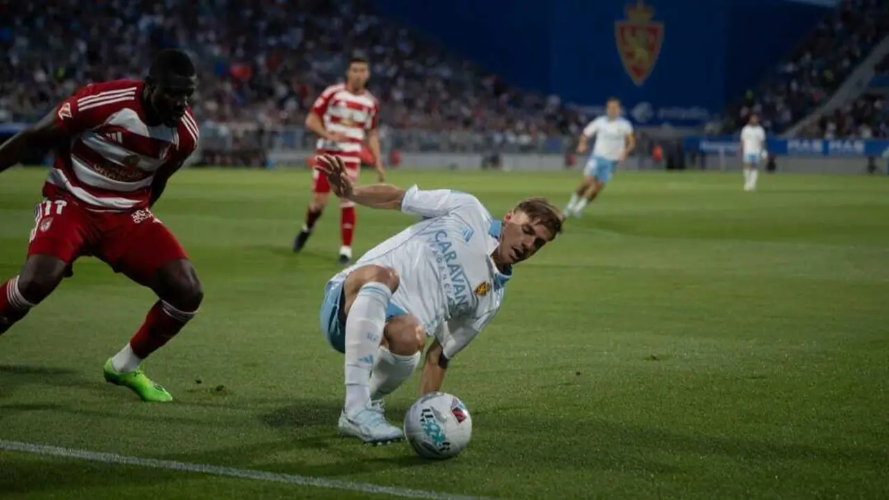 Dani G&oacute;mez durante un partido con el Real Zaragoza / Marcos Cebri&aacute;n