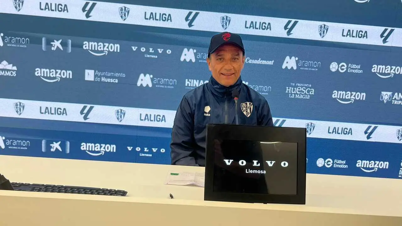 Oltra a&uacute;n conf&iacute;a en la salvaci&oacute;n / SportArag&oacute;n