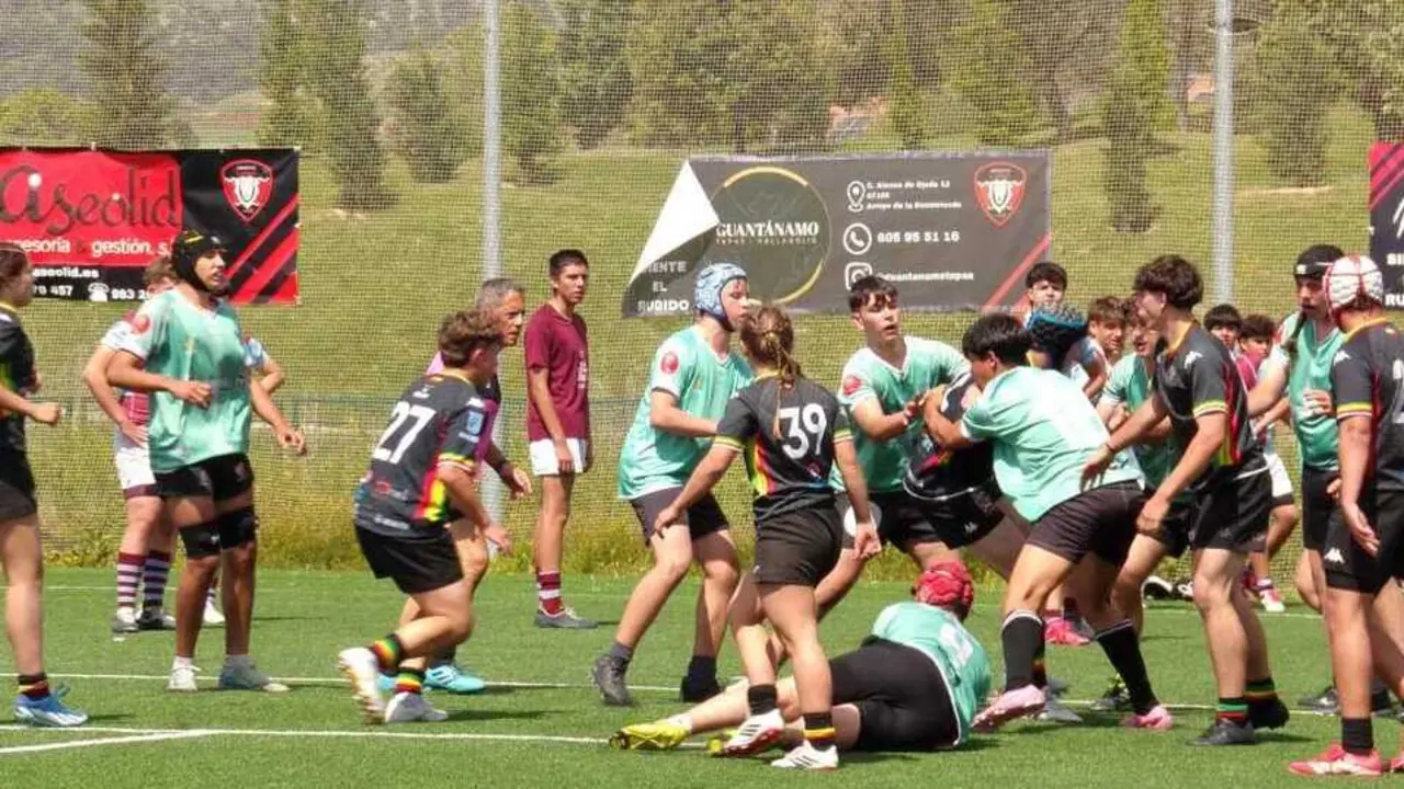 Torneo Nacional disputado en Teruel. Fotograf&iacute;a: Escuela Rugby Teruel.