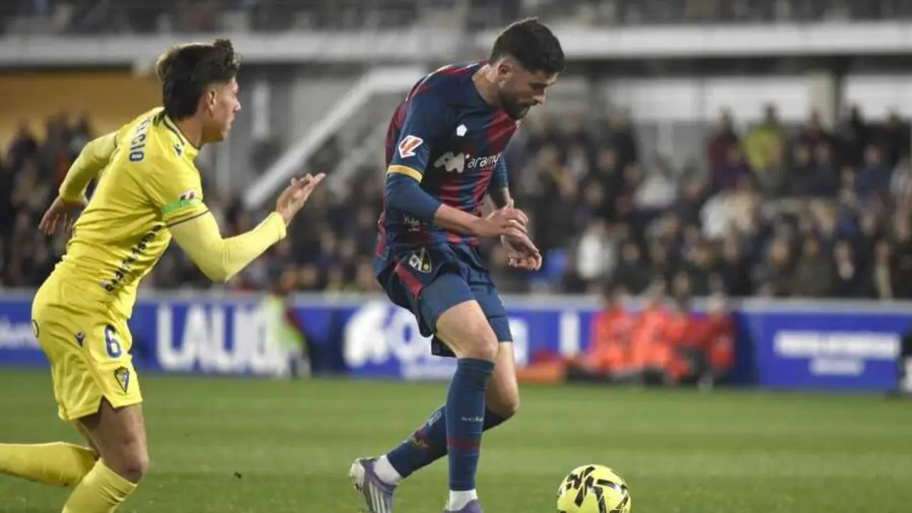 Escobar marc&oacute; ante el C&aacute;diz su primer gol / LaLiga