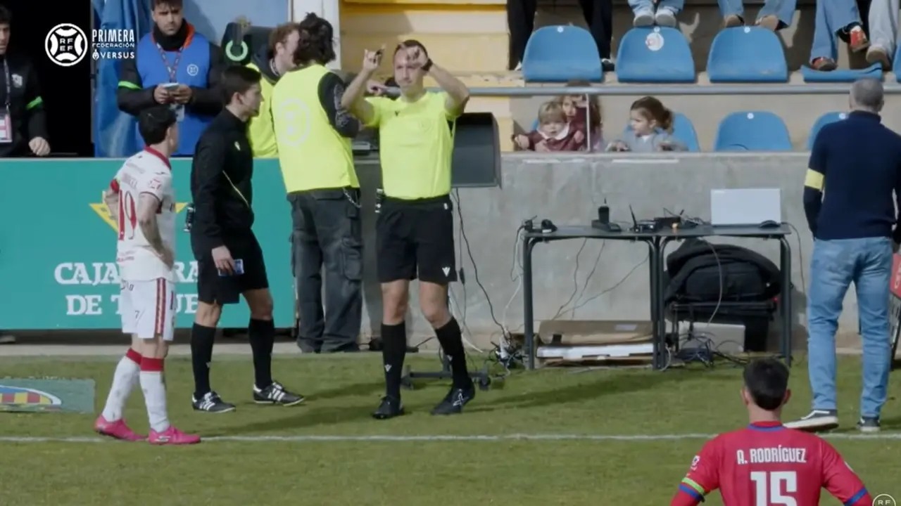 Revisi&oacute;n del FVS en Pinilla, estadio del Teruel / RFEF