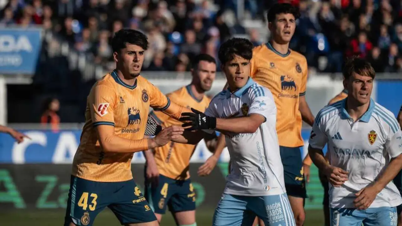Imagen del Real Zaragoza - Racing de Santander / Marcos Cebri&aacute;n