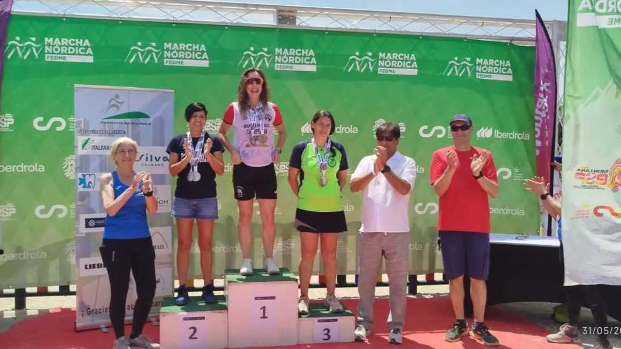 Noelia Bernad, bronce absoluto en el Campeonato de Espa&ntilde;a de Marcha N&oacute;rdica. Fotograf&iacute;a: FAM.