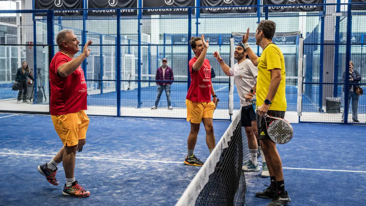 Torneo P&aacute;del Valientes