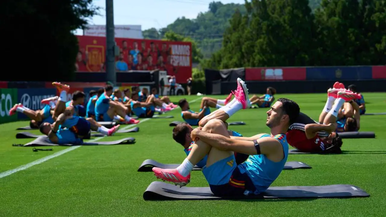 Jugadores de la Selecci&oacute;n Espa&ntilde;ola durante un entrenamiento / RFEF