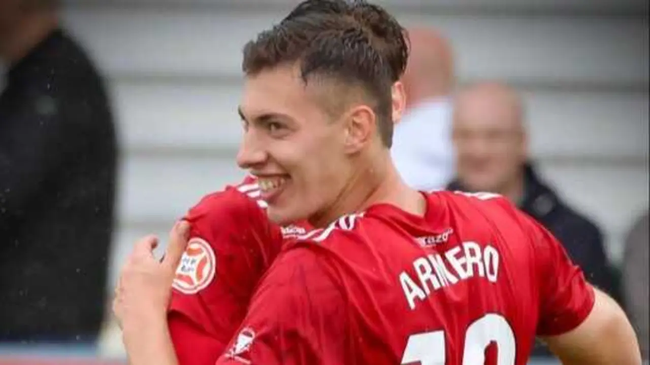 Sergi Armero viene de anotar ocho tantos en Primera RFEF / SD Tarazona