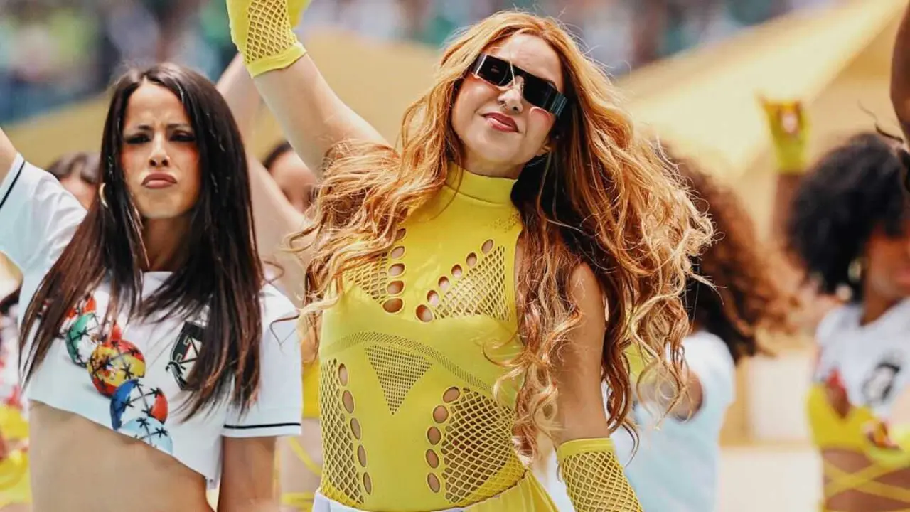 Shakira durante la presentaci&oacute;n del Mundial