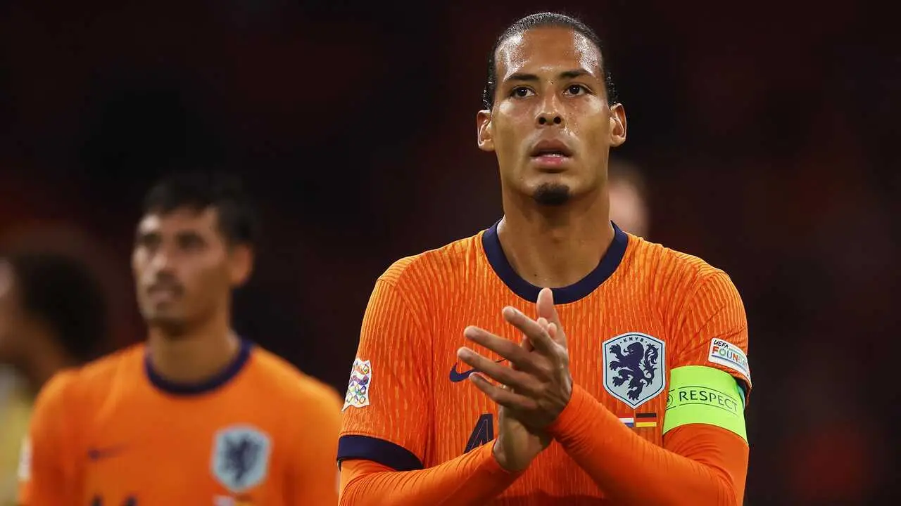 Virgil Van Dijk, capit&aacute;n de Pa&iacute;ses Bajos. Fotograf&iacute;a: Liverpool.
