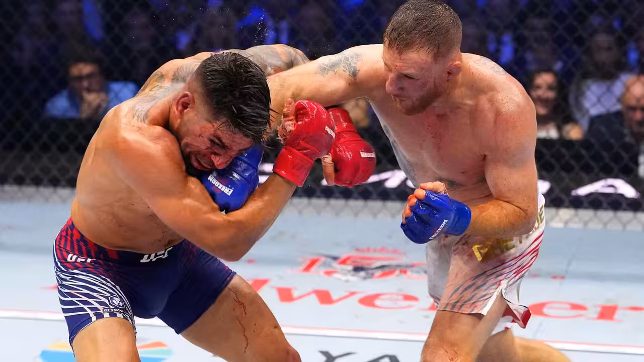 Ilia Topuria y Justin Gaethje / UFC