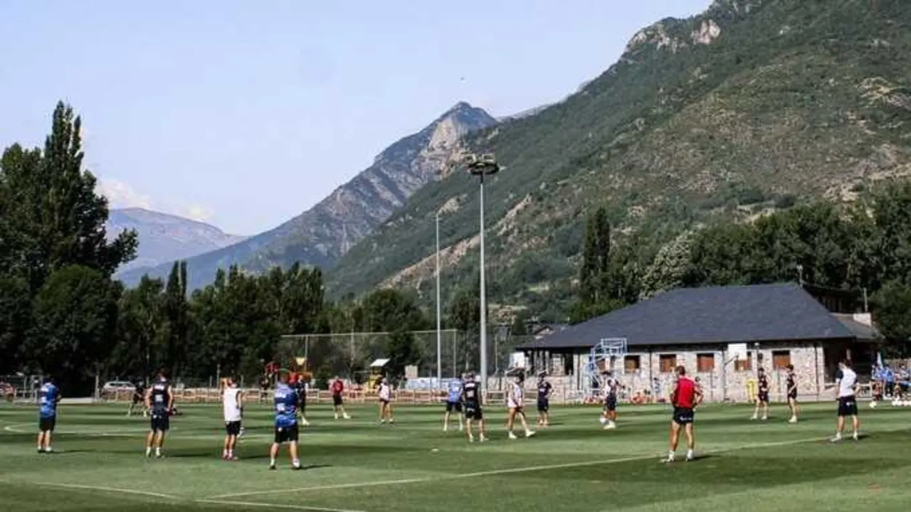 Benasque volver&aacute; a ser sede de la pretemporada azulgrana / SD Huesca