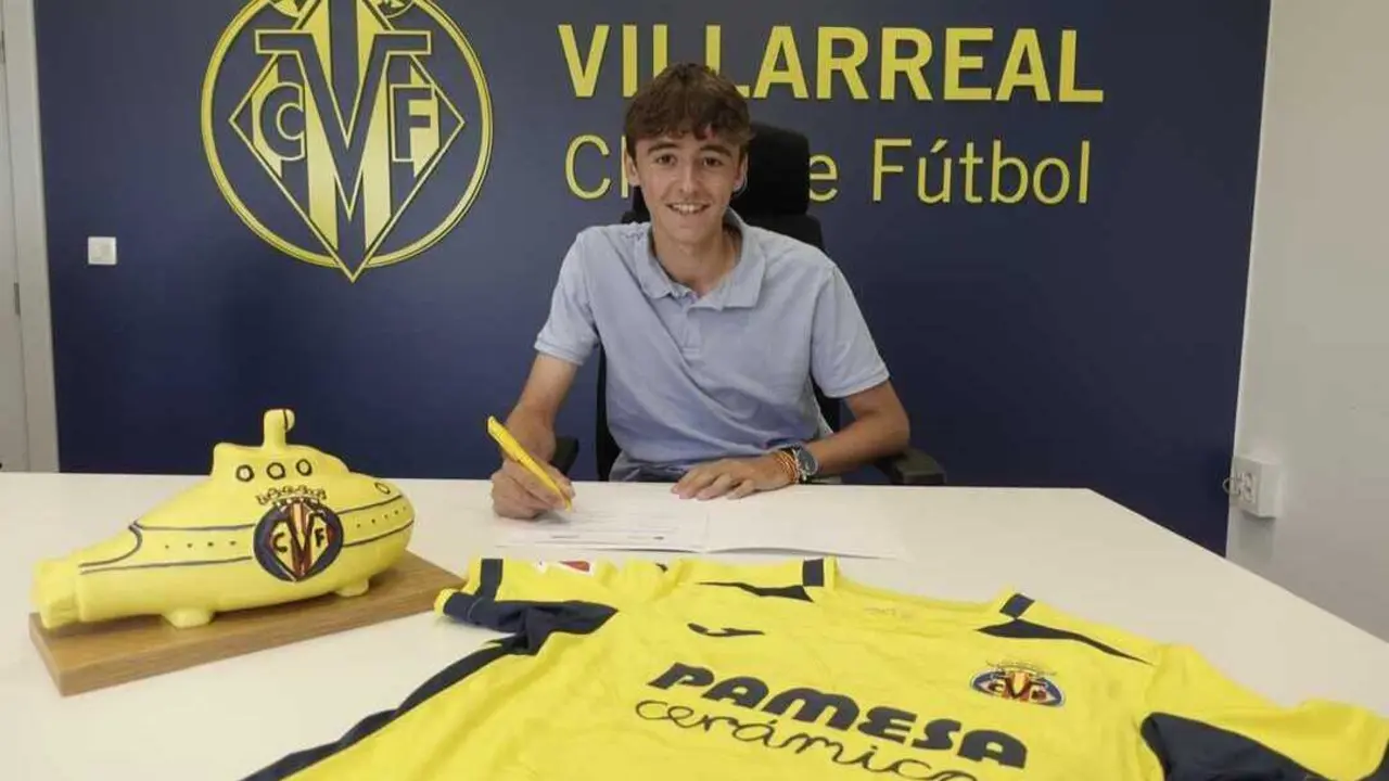Guillermo Cuartero firma por el Villarreal