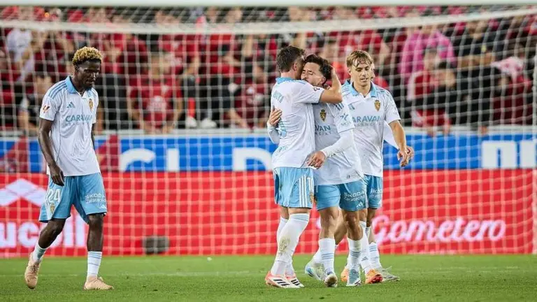 El Real Zaragoza, en Mendizorroza / LA LIGA