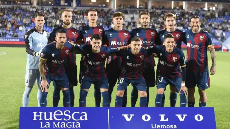 XI titular de la SD Huesca ante el Granada / LFP