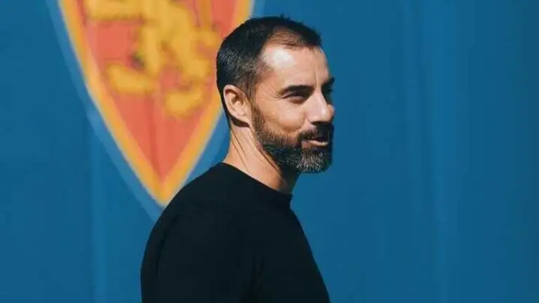 Rub&eacute;n Sell&eacute;s durante su presentaci&oacute;n como entrenador del Real Zaragoza / RZ