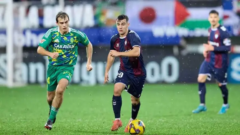 Francho Serrano ante el Eibar la pasada temporada / LaLiga