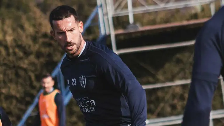 Sielva en un entrenamiento tras el par&oacute;n navide&ntilde;o / SD Huesca