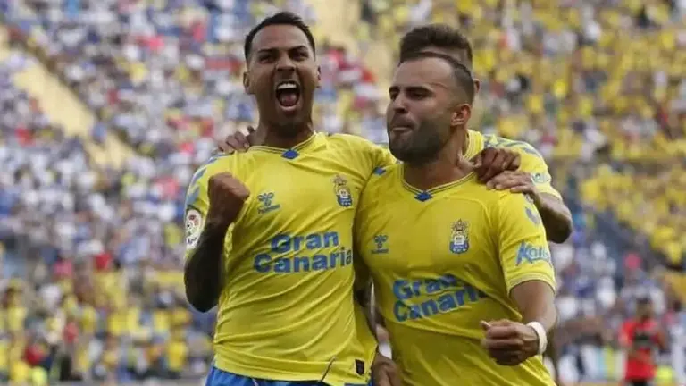 Jonathan Viera y Jes&eacute; Rodr&iacute;guez, dos leyendas frente al Real Zaragoza / LA LIGA