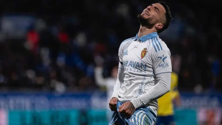 Dani Tasende en el Real Zaragoza - UD Las Palmas / Marcos Cebri&aacute;n