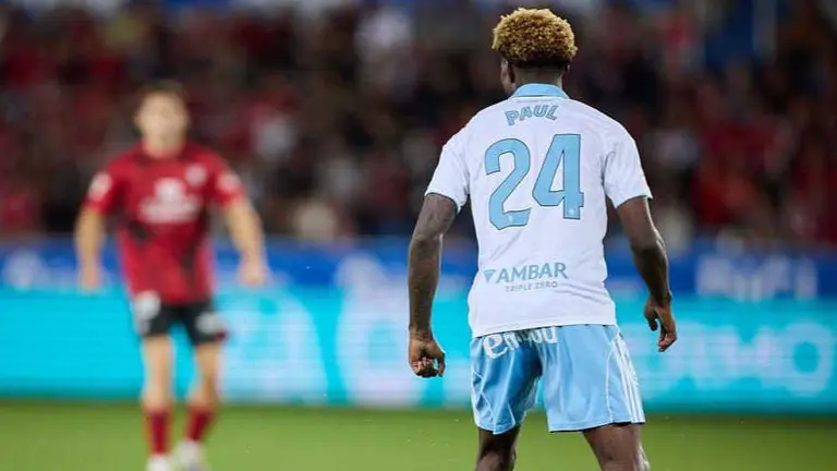 Paul Akouokou, el gran ausente del Real Zaragoza / LALIGA