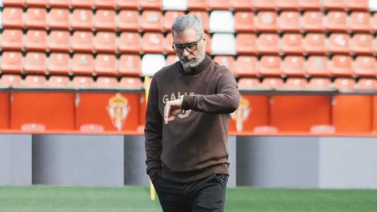 Jon P&eacute;rez Bolo, en Gij&oacute;n / SD Huesca