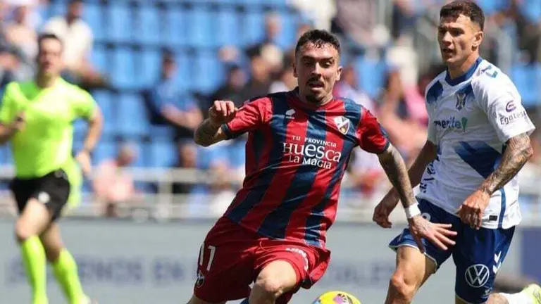 Joaqu&iacute;n fue titular en Tenerife y el domingo se medir&aacute; al Huesca / LaLiga