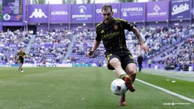 Marcos Cuenca durante el Valladolid - Real Zaragoza / LaLiga