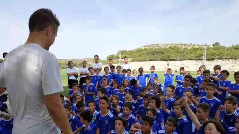 Ander Herrera en un campus Del Real Zaragoza / REAL ZARAGOZA