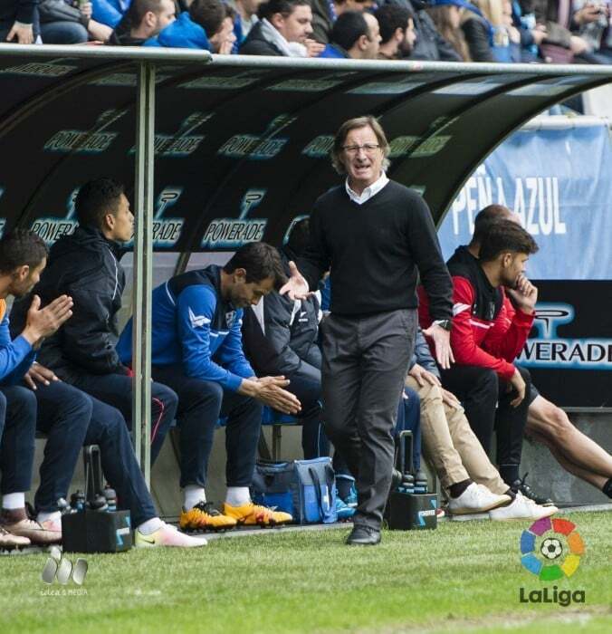 Anquela merodea por la banda del Tartiere | Foto: LFP