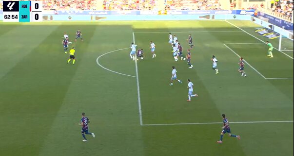 Penalti de Kenan Kodro sobre Jesús Álvarez