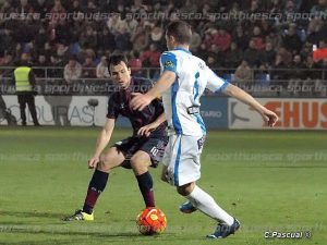 Momento del partido de la primera vuelta en El Alcoraz |Foto: C.Pascual